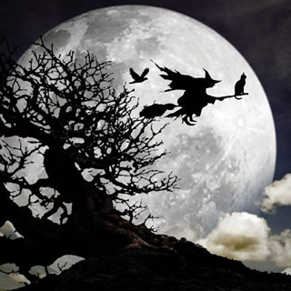 Reminisce Eerie Night Full Moon